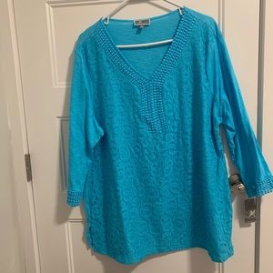 XXL-JM collection V neck Everyday top